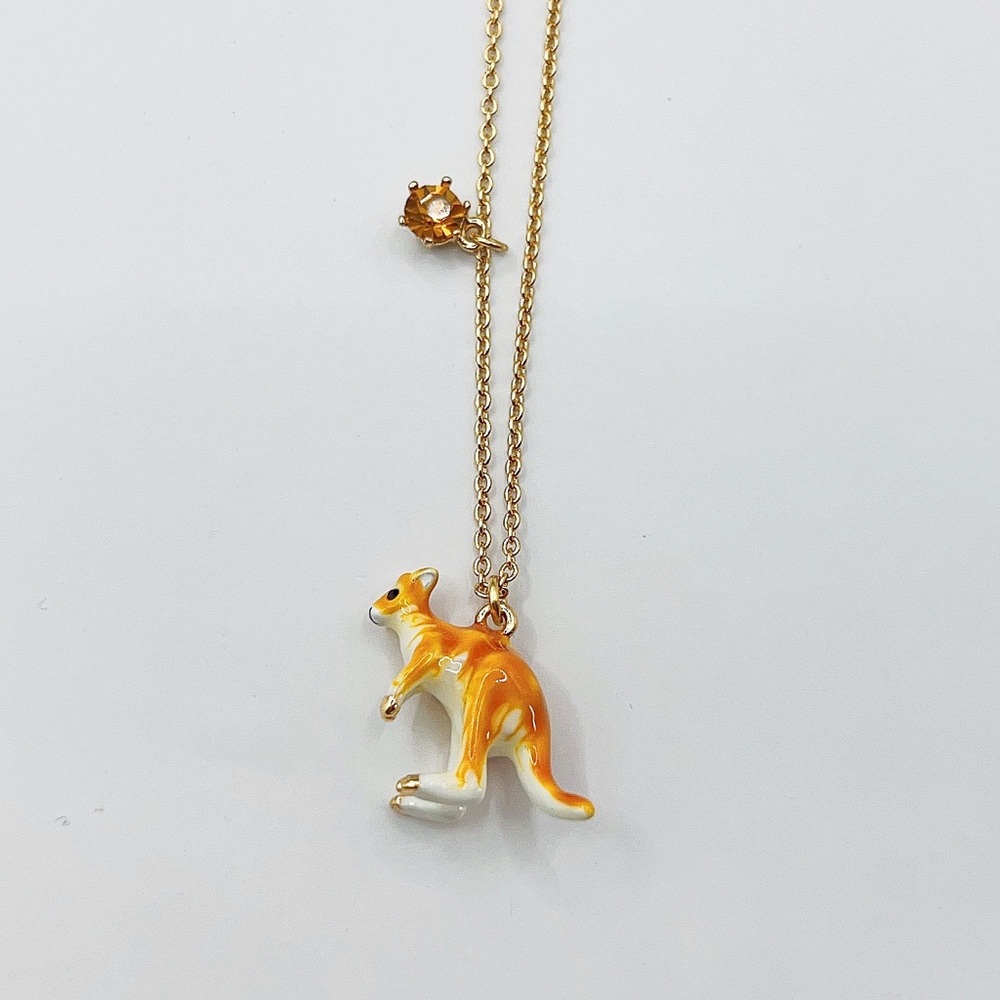 Les Nereides kangaroo necklace